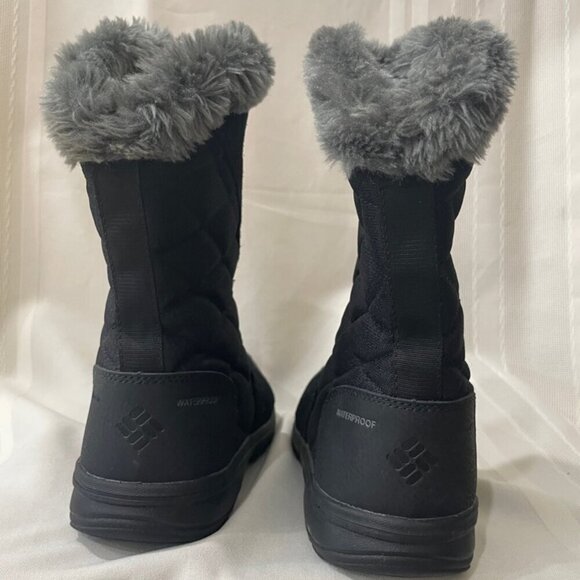COLUMBIA BOOTS 200 GRAMS WINTER SNOW 
WARM COZY Sz 7 FAUX FUR/ LEATHER GOTHCORE - Picture 5 of 13